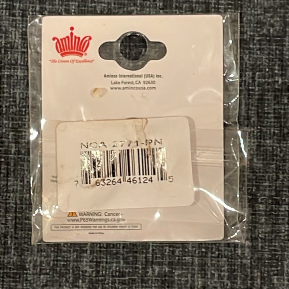 NIB commemorative pin from 2024 NCAA Women’s Basketball Championship - Cleveland - Picture 2 of 6